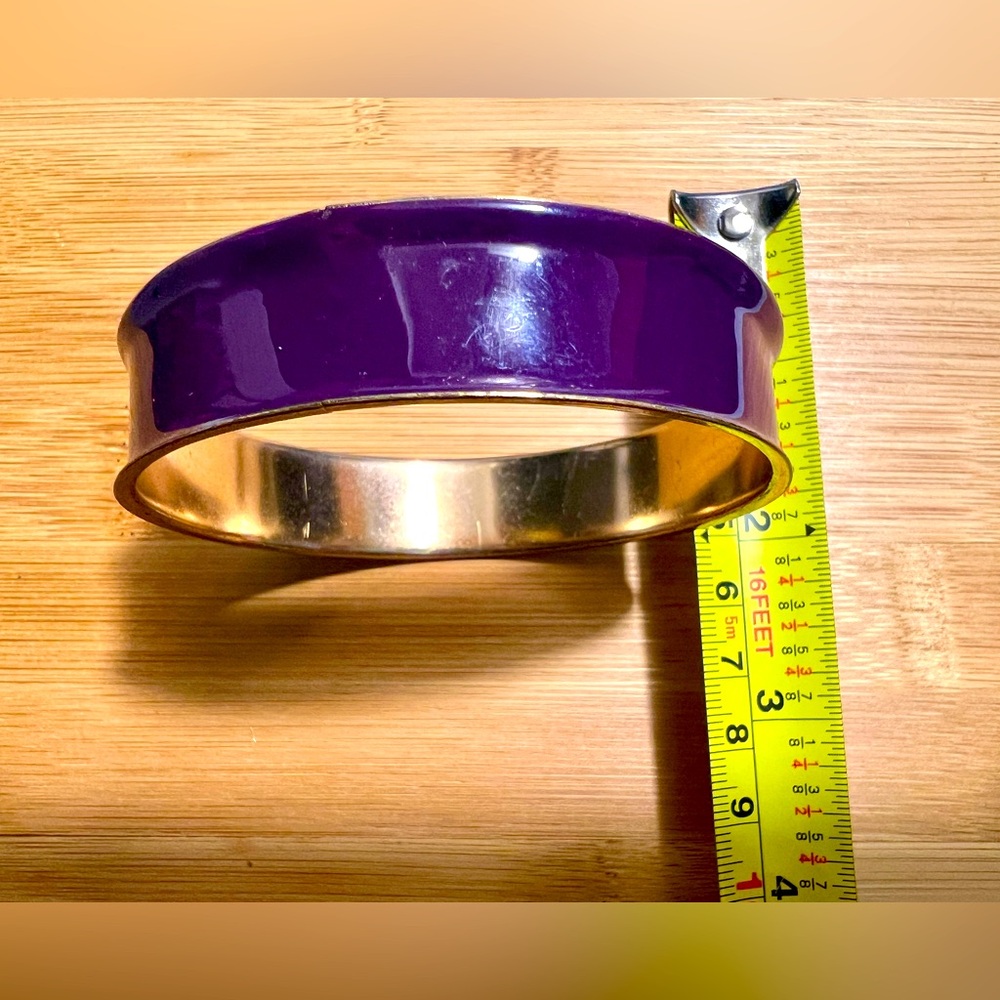 Elegant Purple and Gold Bracelet